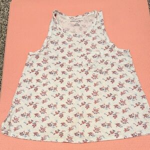 American Eagle Outfitters Red and White Floral Tank Top